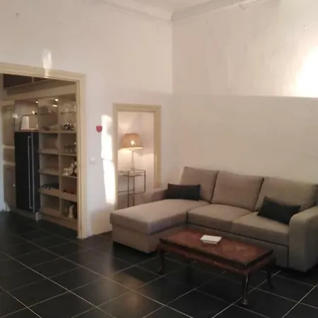 Centre Historique Apartment